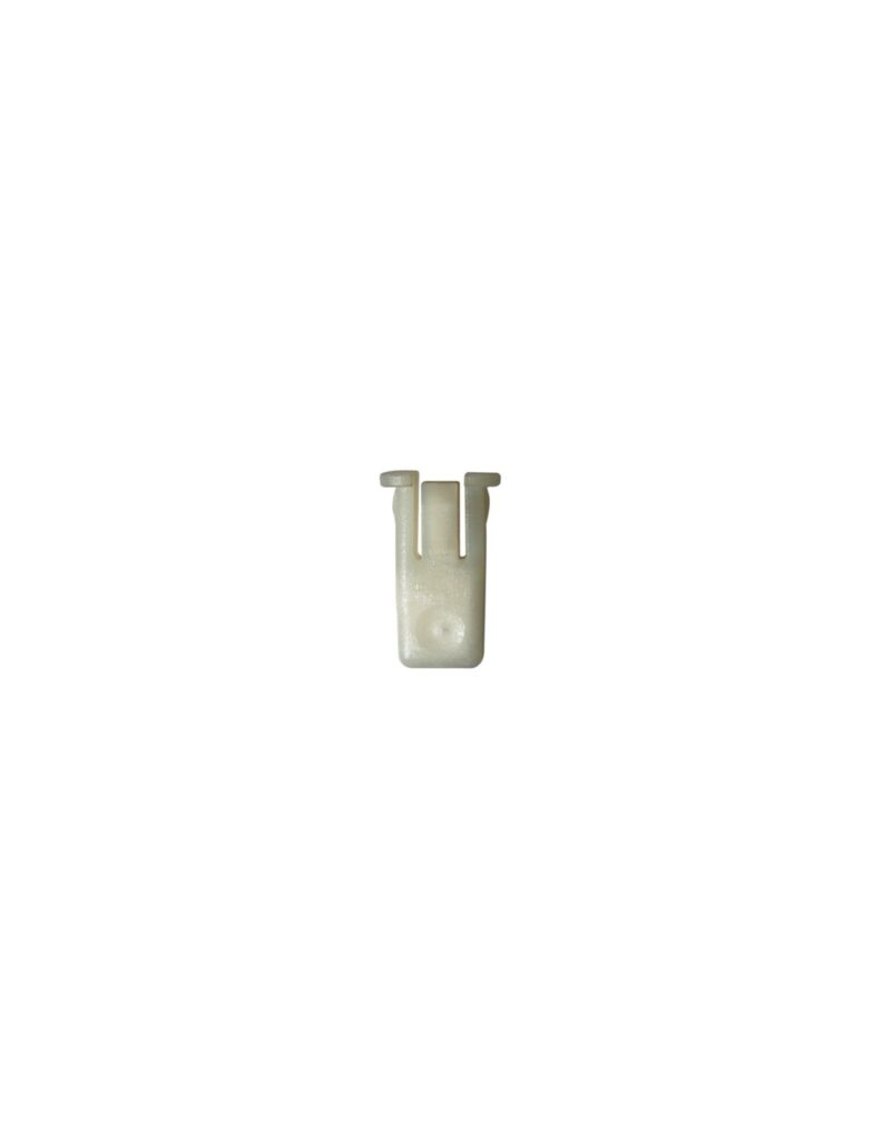 PLASTIC NUT Ø 6,3 mm BUMPER